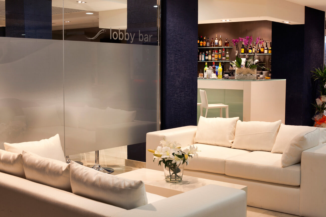 Lobby Bar-Recepción